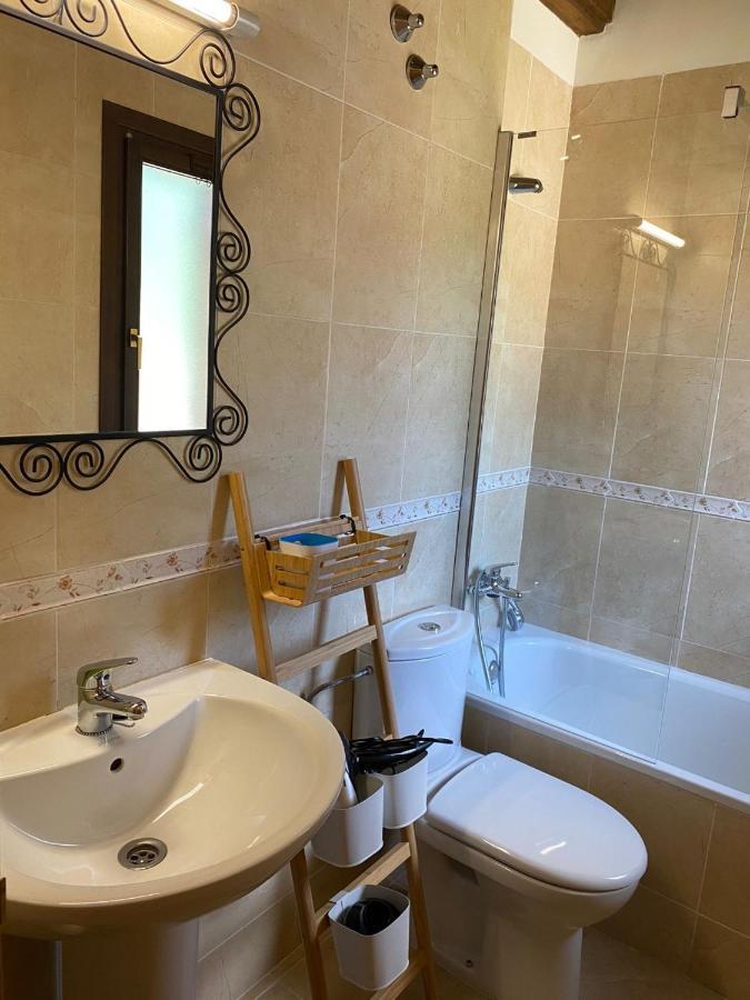 Ferienwohnung La Buhardilla De Sofia Sesué Exterior foto